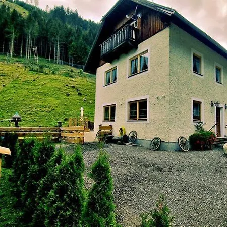 Large Detached In * Muhr