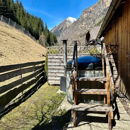 Alpine In Lungau 度假居 *